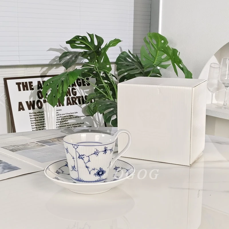 

European Luxury Fashion Tang Grass Lace Series Versatile Bone China Coffee Cup and Saucer Exquisite Home Tableware