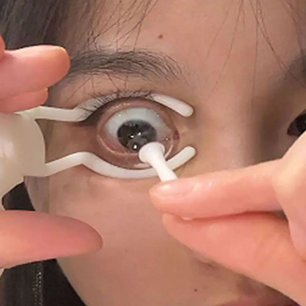 Lentes de contato de plástico inserter removedor sucção vara lente acessórios feminino cuidados com os olhos portátil ponta macia pinça vara iniciante