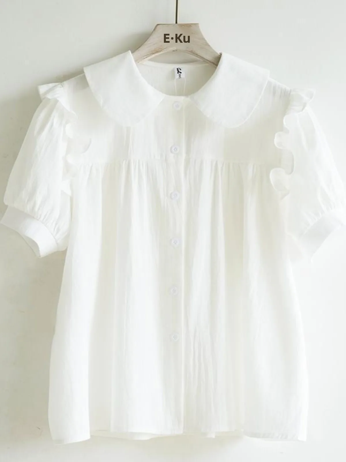 ゆったりとした半袖ドールカラーのレディースシャツ、夏の新作、韓流風、バブルスリーブ、ポリエステル繊維、薄手、無地