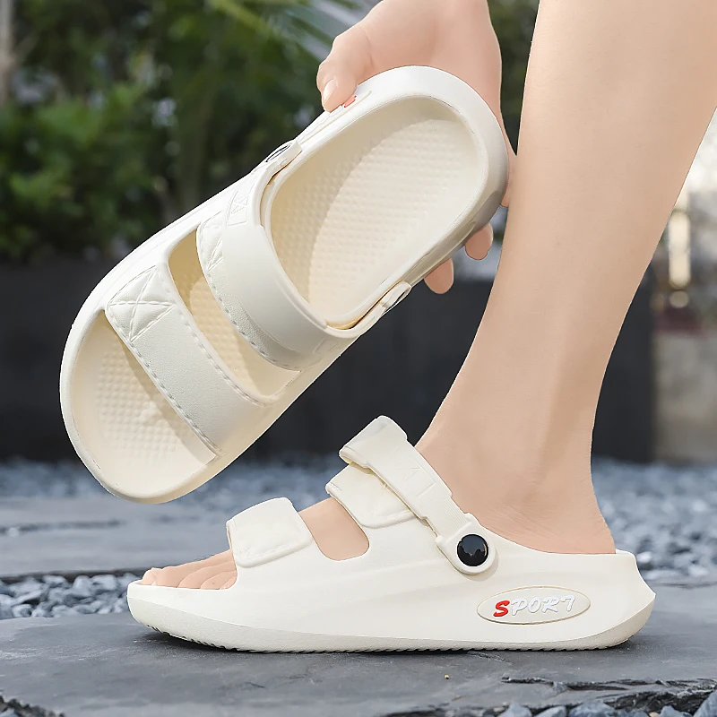 

Slippers for Men's Summer Outer Wear Soft Sole Non-Slip Dual-Purpose Sandals for Men's Outdoor Sports and Leisure Beach Sandals