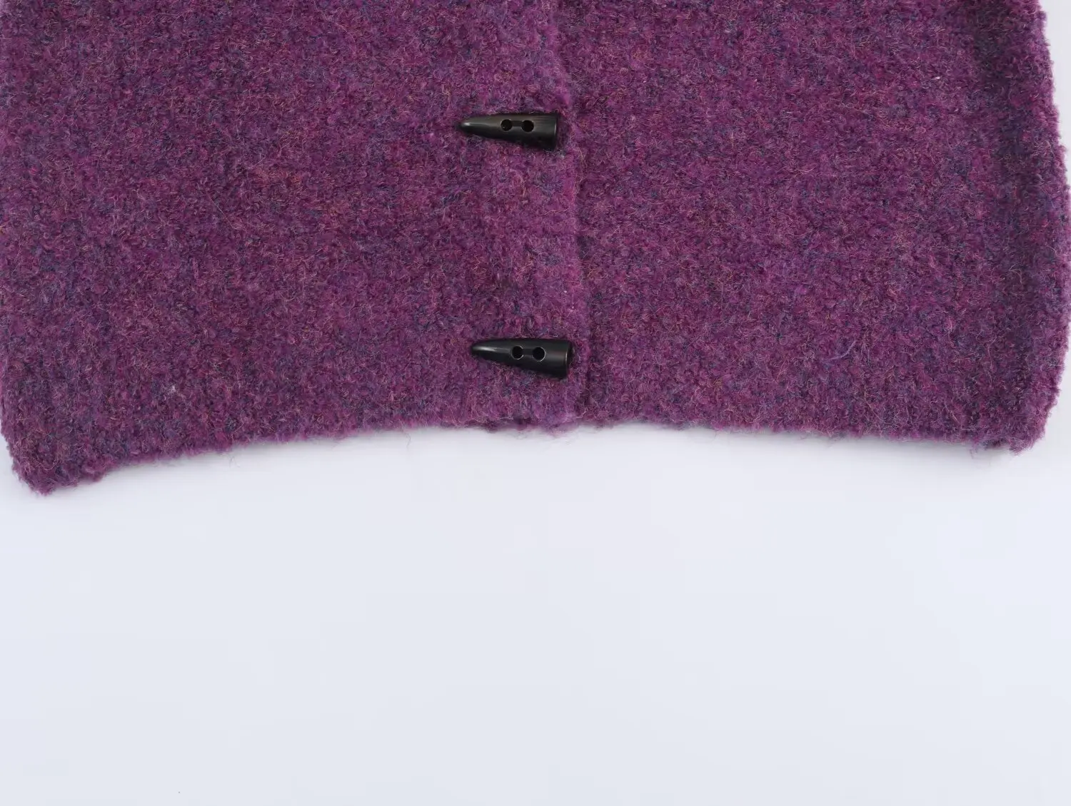 DiYiG WOMAN 2025 Winter New Fashion Multicolor Horn Knitted Cardigan Retro Long Sleeve Casual Sweater Mujer