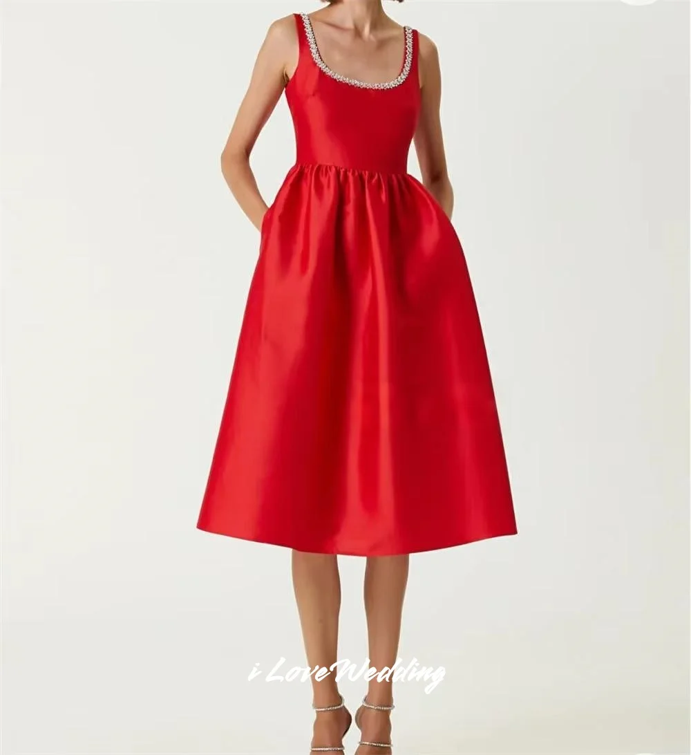 

Red Square Neck Cocktail Dress 2025 Satin Sleeveless A-Line Beaded Knee-Length Prom Dress Pleated Wedding Party Dress Customized