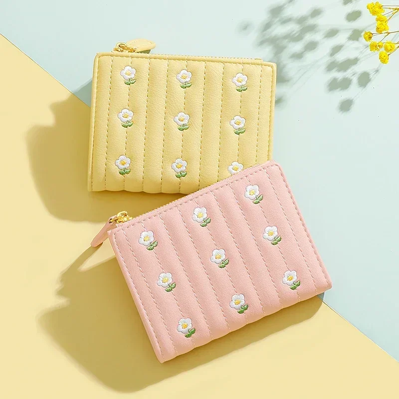

Folding Short Wallets Women Floral Embroidery PU Leather Texture Wallet Money Coin Bags Fashion All-match Designs Card Holders
