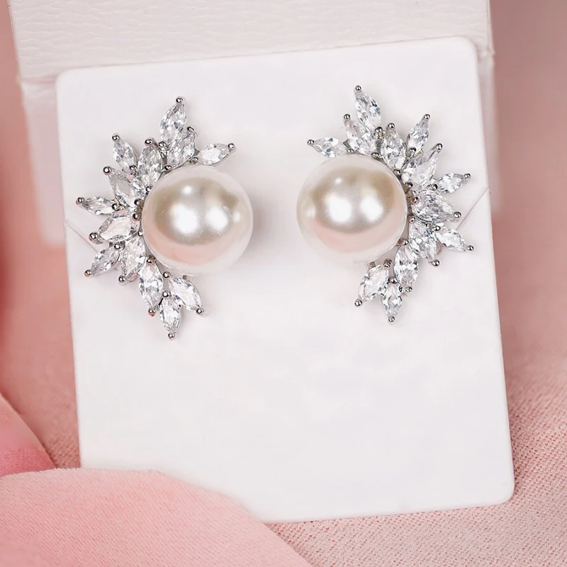 Huitan Brilliant Simulated Pearl CZ Stud Earrings for Women Aesthetic Bridal Wedding Earrings Newly Design Luxury Trendy Jewelry