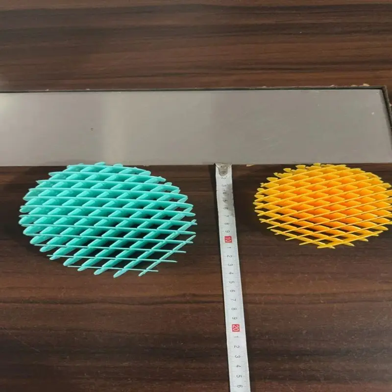 1 pcs 3 dスケーラブルな弾性メッシュtiktok新しいおもちゃとユニークなパズルリリースと解凍変形ワームpopitキッズトイ面白い