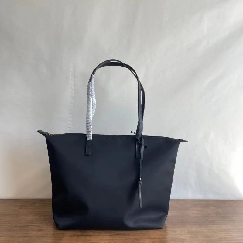 Bolso clásico de nailon para mujer, bolsa de viaje de gran capacidad, a la moda y versátil, de un solo hombro, de compras