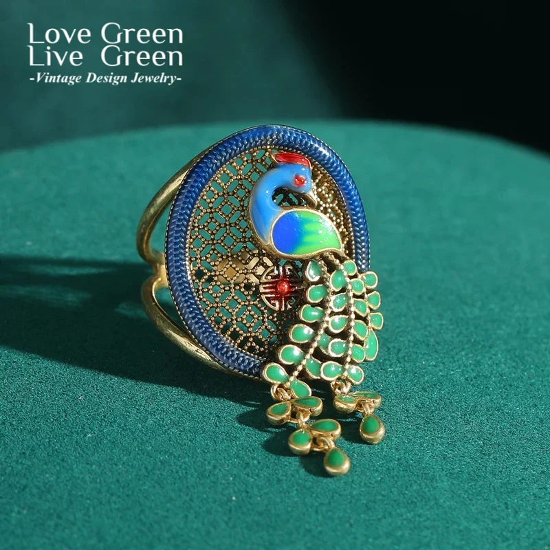 

Vintage Painted Peacock Rings for Women Hollowed Out Screen Antique Jewelry Olive Leaf Tail Animal Classic Elegance Accessories