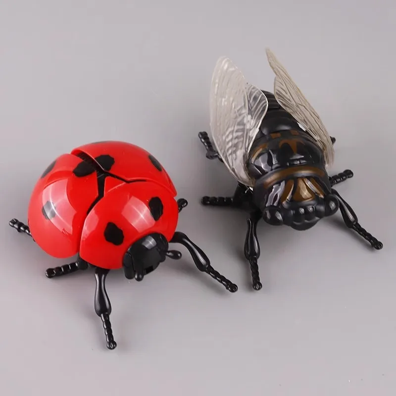 Realistisch Opwindbaar Kever Bug Speelgoed Realistisch Hert Kever Neushoorn Insect Model Creatief Prank Kruipend Uurwerk Speelgoed voor kinderen