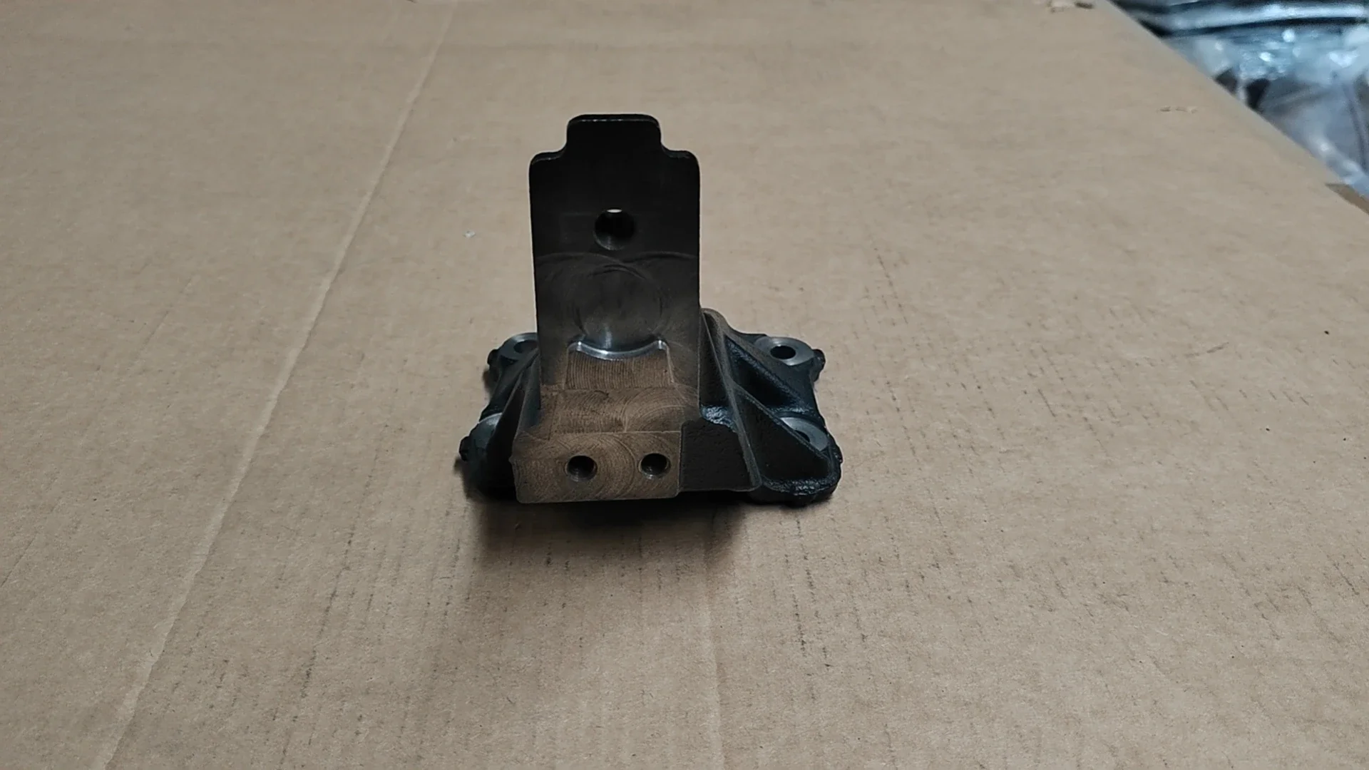 قطع غيار السيارات اليد اليسرى دعامة جانبية محرك تركيب 11233-5ZP0A 112335ZP0A لـ PATROL Y62 #5