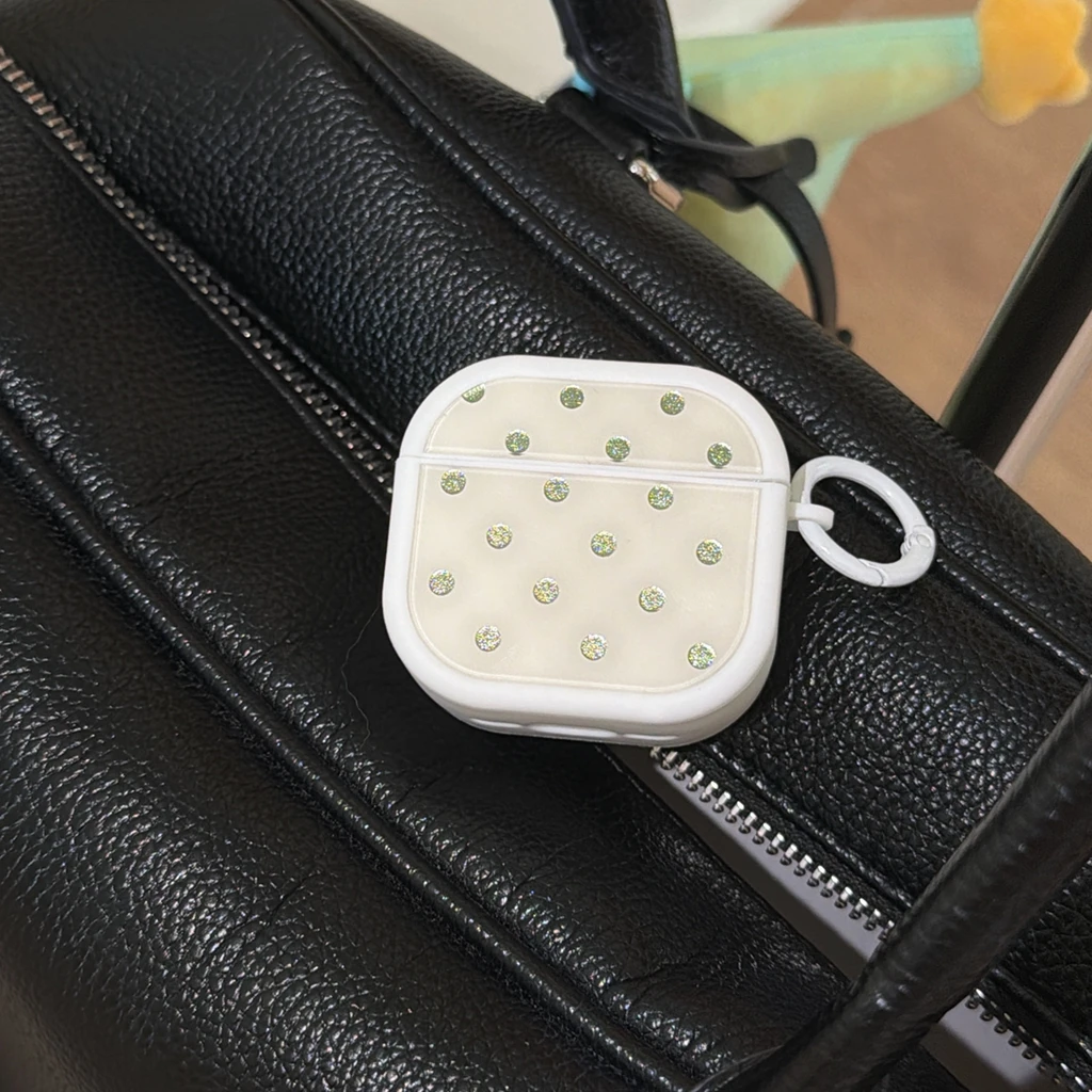 Einfache Schutzhülle mit weißem Hintergrund, grünem Glitzer-Polka-Dot-Muster und magnetischem Deckel für AirPods 1 2 3 4 5 Pro2 Pro3