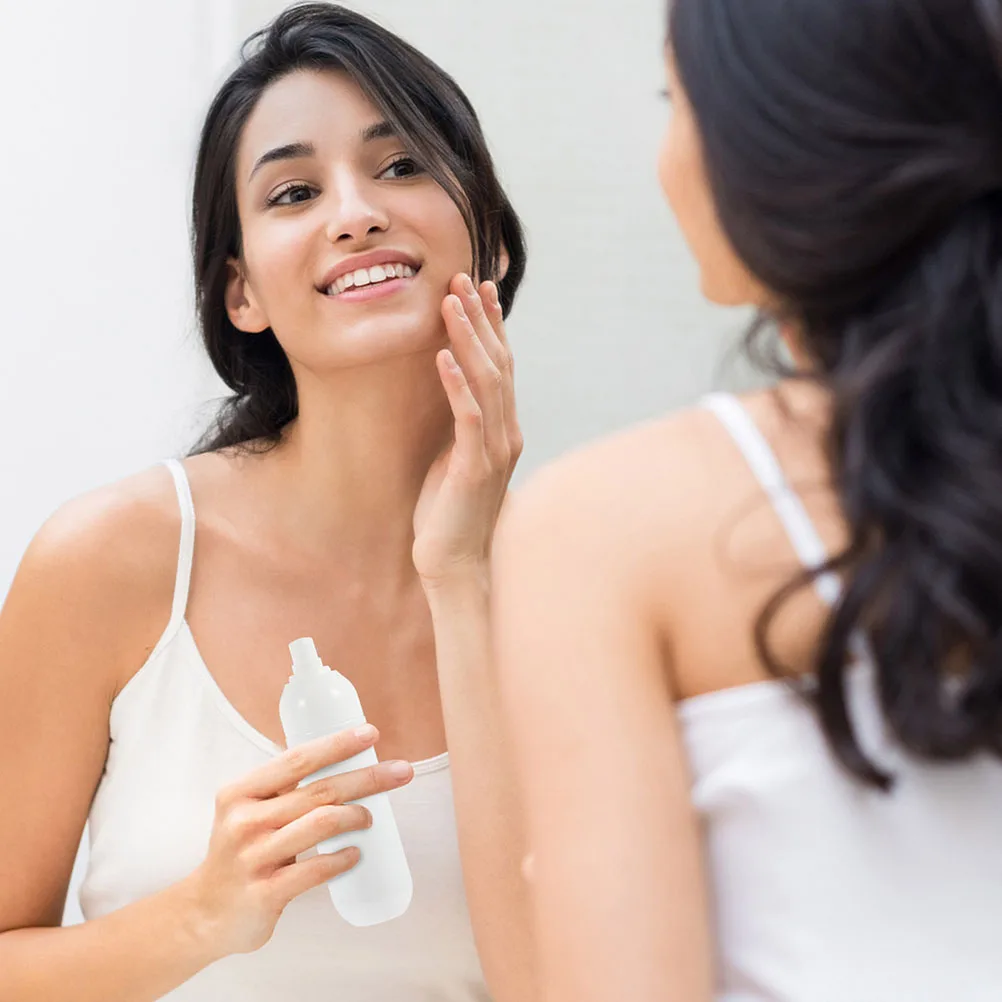 

4pcs Press-Type Portable Bottle 100Ml Travel Lotion Dispenser For Cream Facial Cleanser Refillable Liquid Container Durable