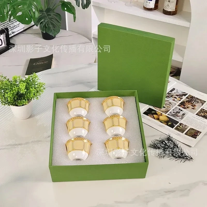 

Классический европейский набор из шести маленьких чашек «Лебедь», изысканный костяной фарфор, для банкетов и свадеб, подарочная чашка, высококачественная простая чайная чашка