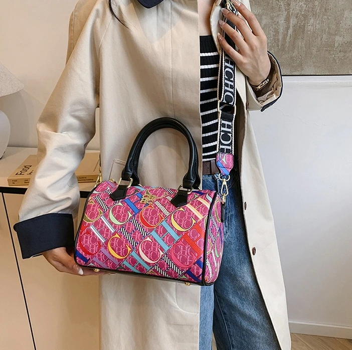 

Новая популярная тенденция сезона, зимние женские высококачественные сумки, модные элегантные женские сумки на плечо, рождественские подарки