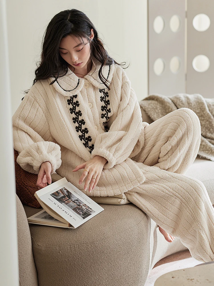 xuan-zhi-ting-coral-fce-spwear-women's-winter-thiened-faion-high-end-warm-flannel-home-clothes-set-sweet-cute-sle