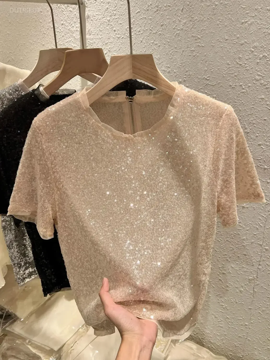 Grey Black Mesh Short Sleeved Sequined T-shirt For Women Summer Graphic T Shirts Ropa De Mujer Camisetas Loose Tops Grunge