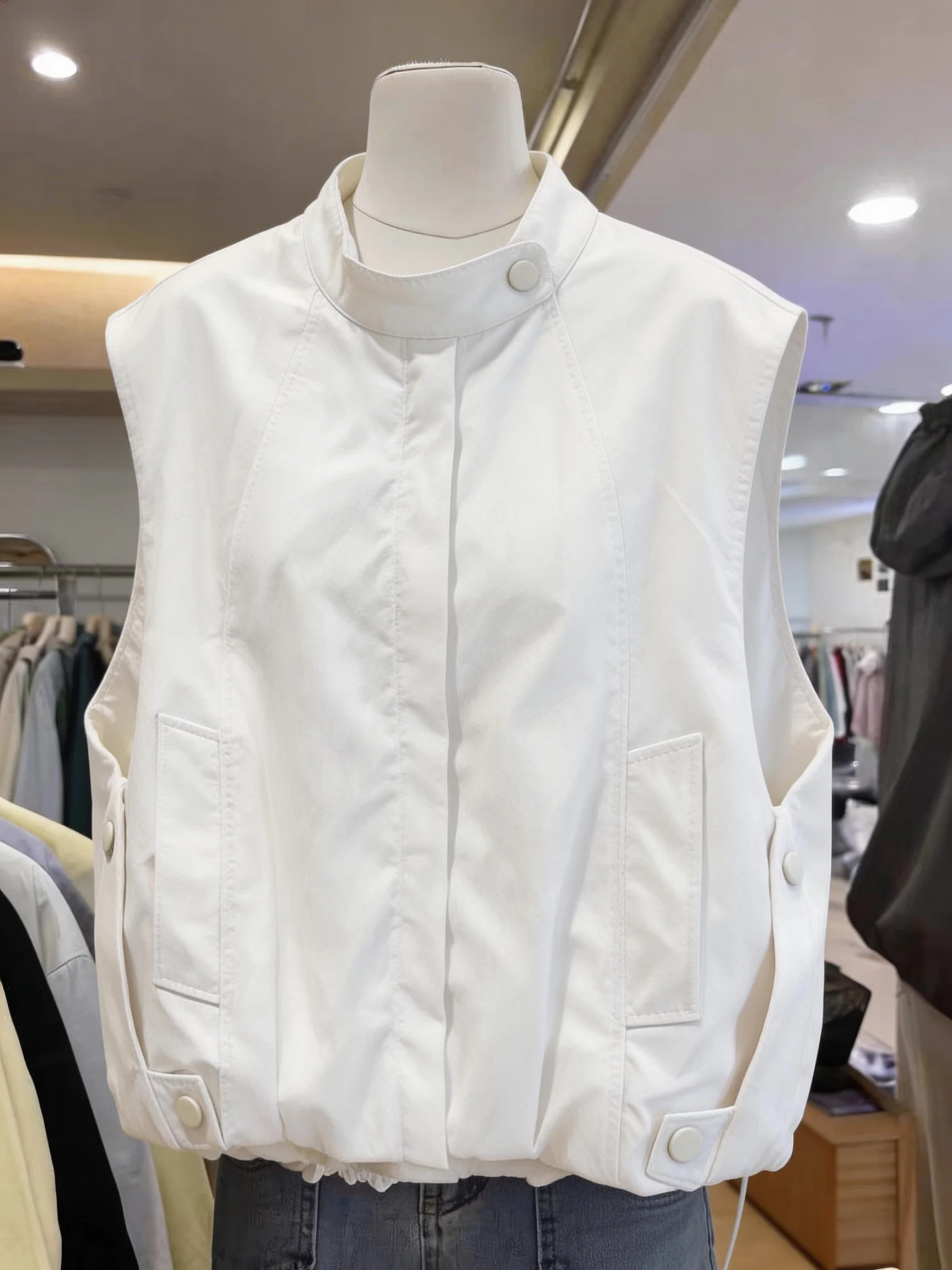 Spring Summer Casual Retro Stand Collar Vest Women's Small Size Sleeveless Versatile Top Outerwear Single Button Closure