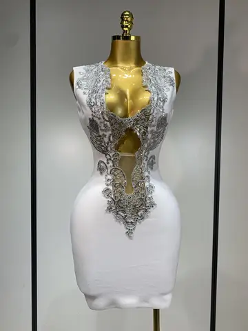 Kadınlar 2025 Seksi V Boyun Kısa Bandaj Elbise Kesip Gümüş Pullu Beyaz Zarif Lüks Doğum Günü Partisi Kulübü Düğün vestidos