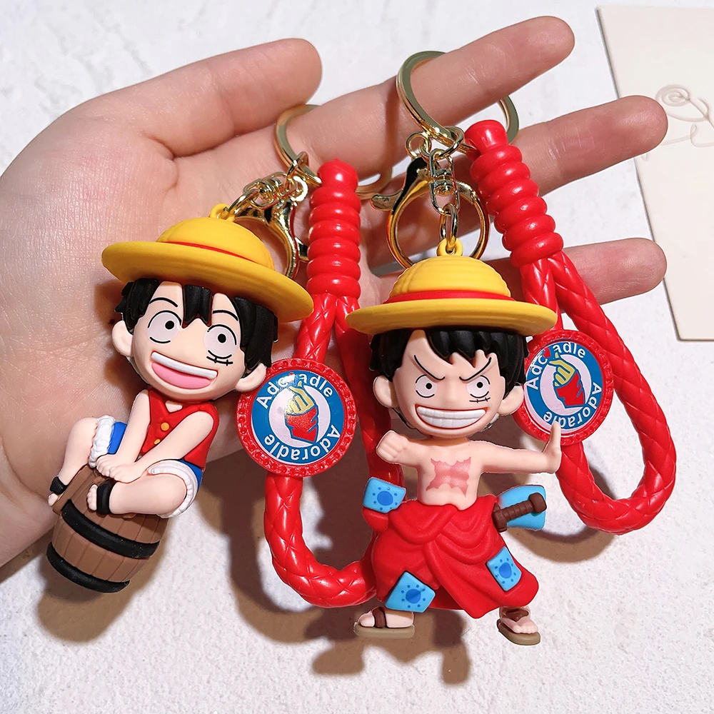 LLavero de Luffy DE UNA piezas, llaveros de dibujos animados, colgante de coche para bolso de pareja, accesorio de regalo para amigo lindo