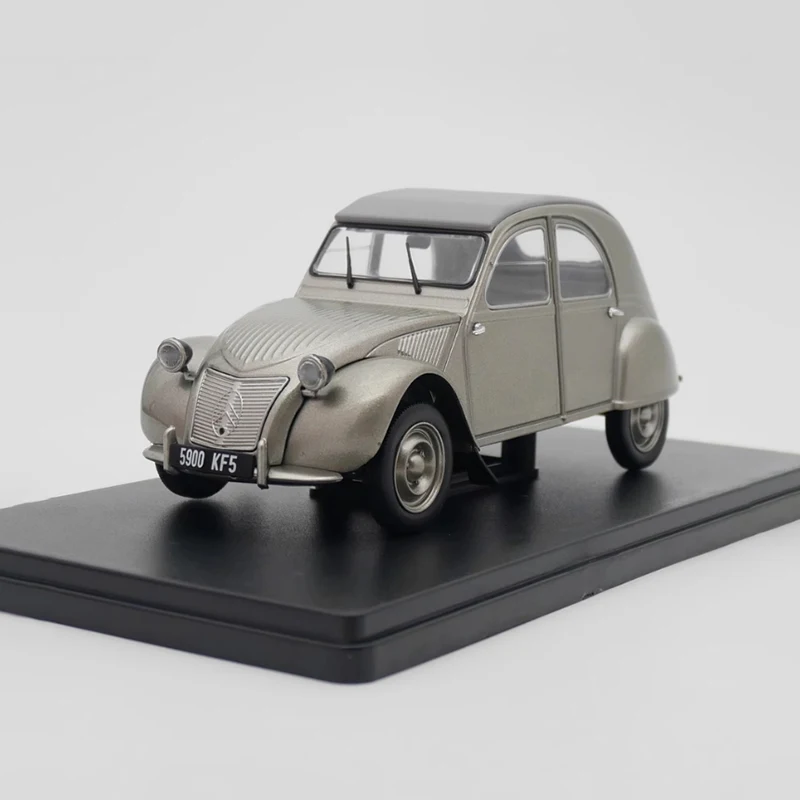 Diecast 1:24 Scale Hachette Citroen 2CV A Alloy Classic Car Model Finished Product Static Model Simulation Toy Collection Gift