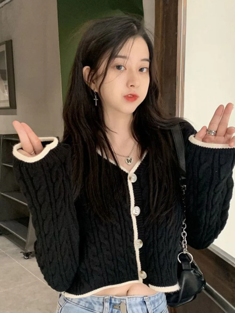 シックなニットセーター Vネック ツイストカラー ブロ ウィメンズ アウター カーディガン 春秋シーズン レギュラー スベ ロング ストレ...