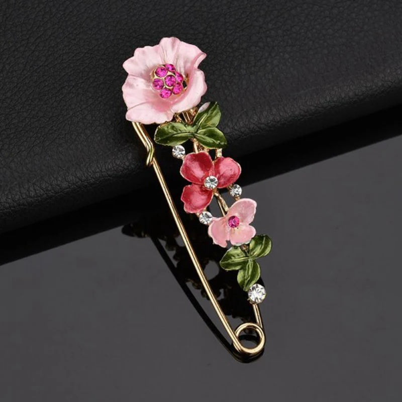 Elegant Flower Brooch Pins For Women Rhinestone Plant Enamel Collar Lapel Pin Badge Cardigan Scarf Dress Clothes Jewelry Gifts