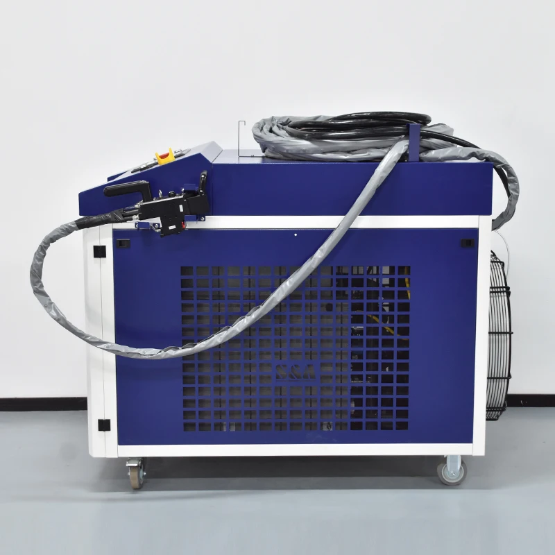 Laser Cleaner Machine New Water Cooling Continuous Laser Cleaner Rust Removal 6000W Laser Cleaning Machine