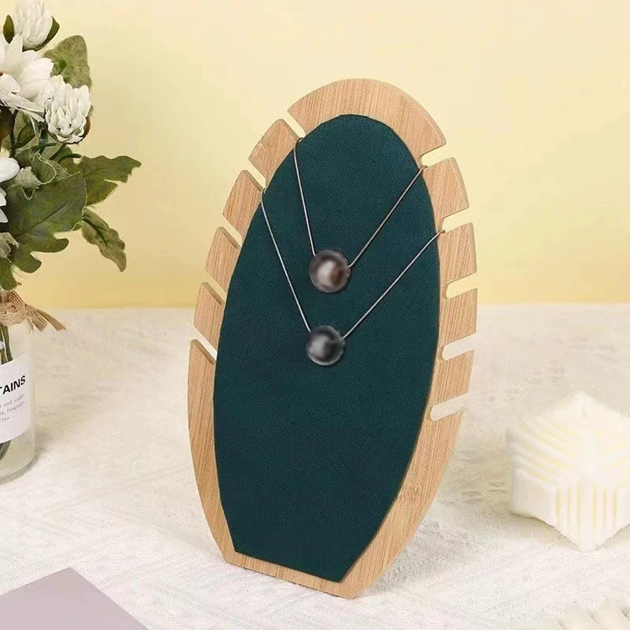 Creative Necklace Display Stand with Banana Leaves Design