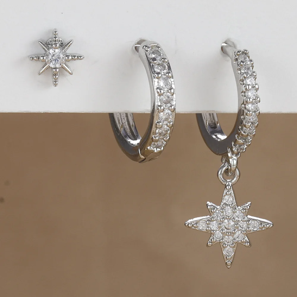 Maje - Boucles d'oreilles étoiles asymétrique location | My Golden Closet