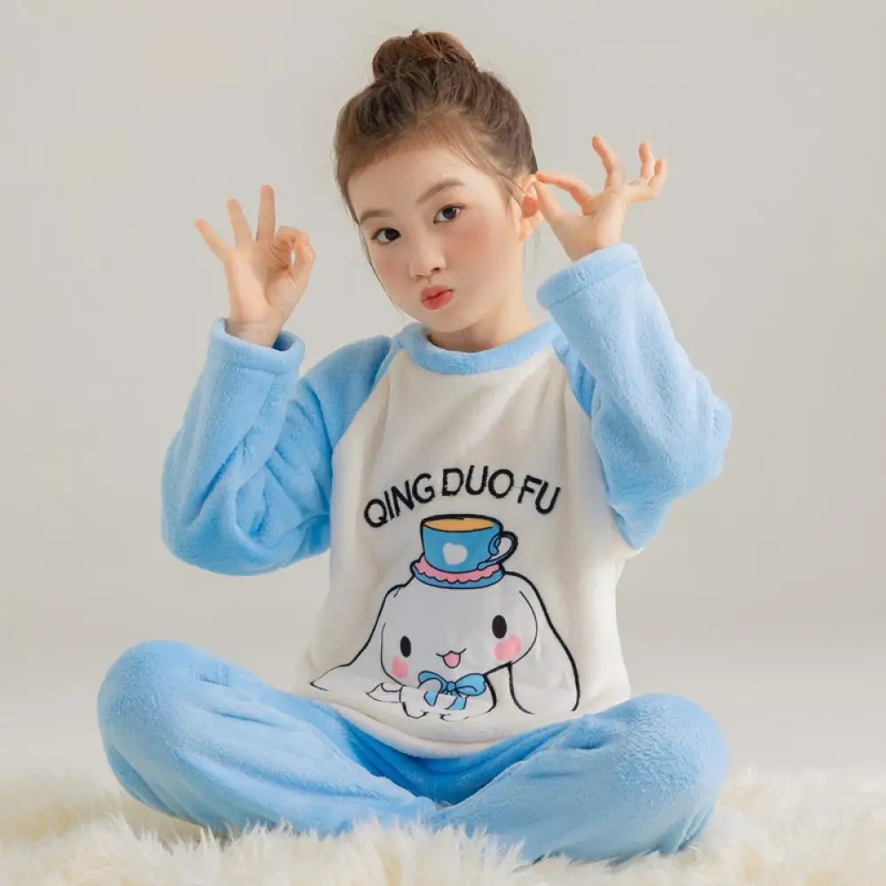 

Милый детский пижамный комплект Hellokitty Kawaii для мальчиков и девочек, фланелевый зимний комбинезон Kuromi с круглым вырезом Sanrio, удобная одежда для сна, домашняя одежда, подарки