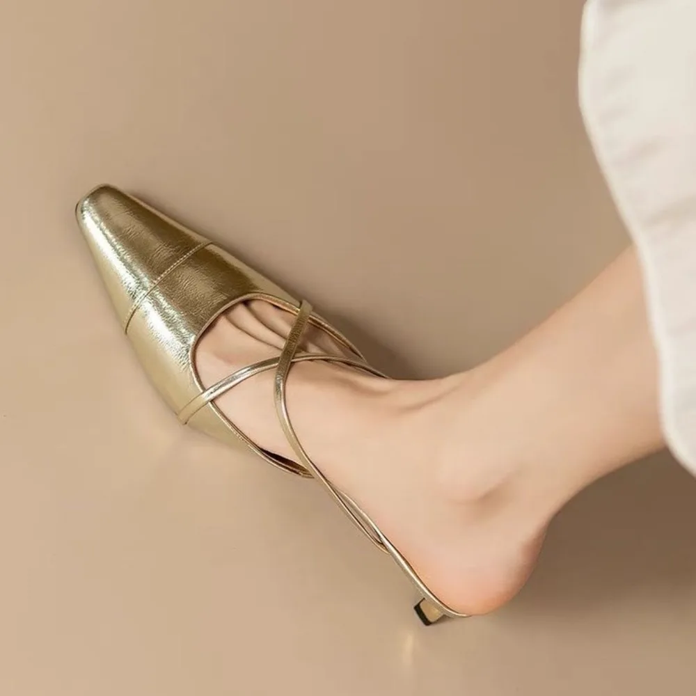 

Women Summer New Thick Heel Middle Heel Sandals Slippers High End Silver Half Slippers