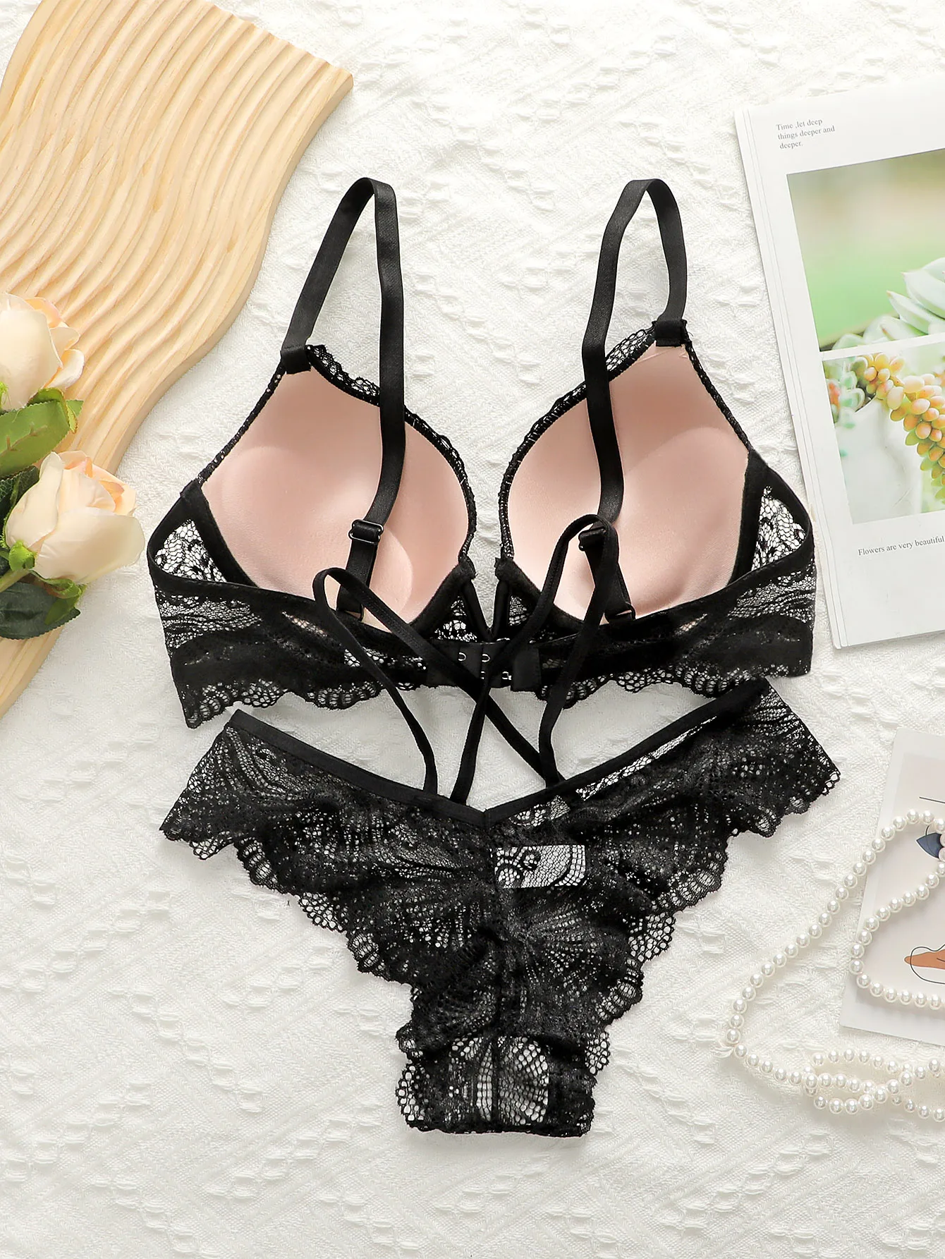 2024 New Women\'s Latest Production And Sales Pull Gathering Lace Underwear And Underwear Set U093