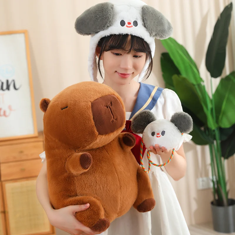 Peluche Capibara De 23 Cm Con Ropa Y Accesorios – Set De 10 Piezas Para Vestir