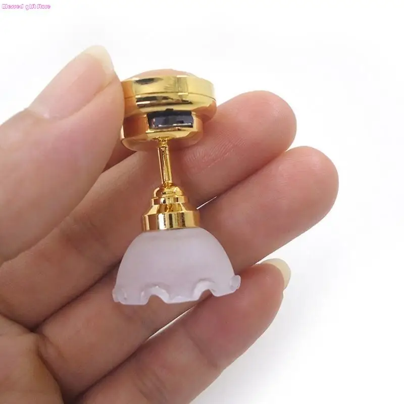 D0JC Dollhouse Room Decor Vintage Ceiling Light with Switchs for 1/12 Scale Dollhouse Scaled Dollhouse Lighting Miniature LED