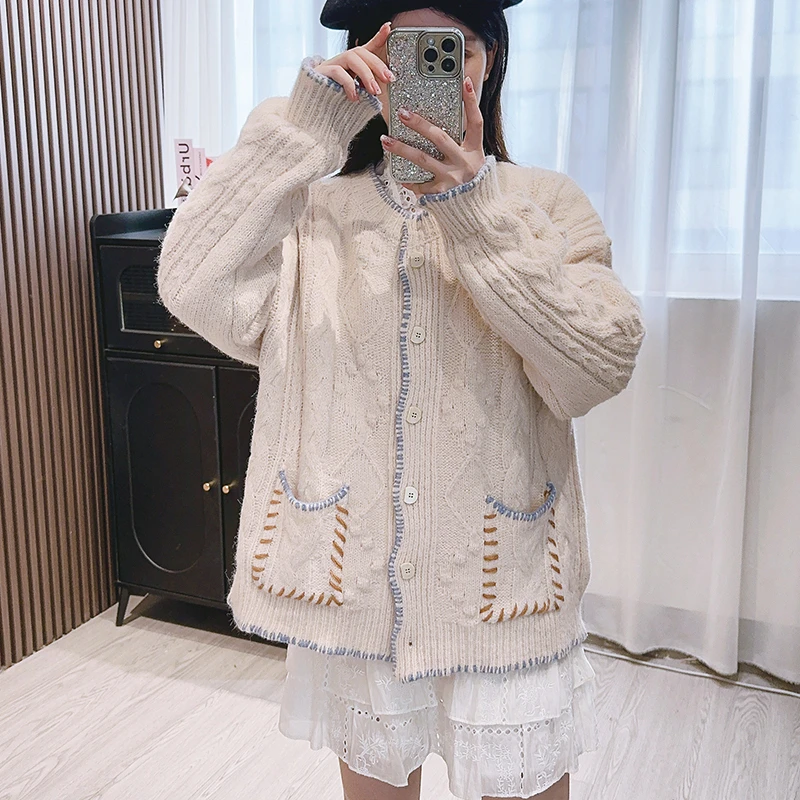 Lazy style blue knitted sweater Pockets cardigan women's 2024 autumn winter new high-end college style Button jacket