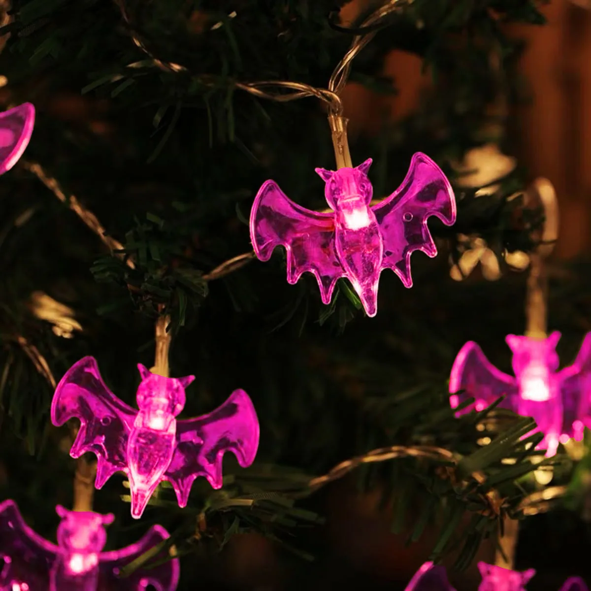 할로윈 보라색 박쥐 랜턴 문자열 공포 요소 배열 분위기 LED 다채로운 조명 유령 축제 장식으로 가득 차 있음