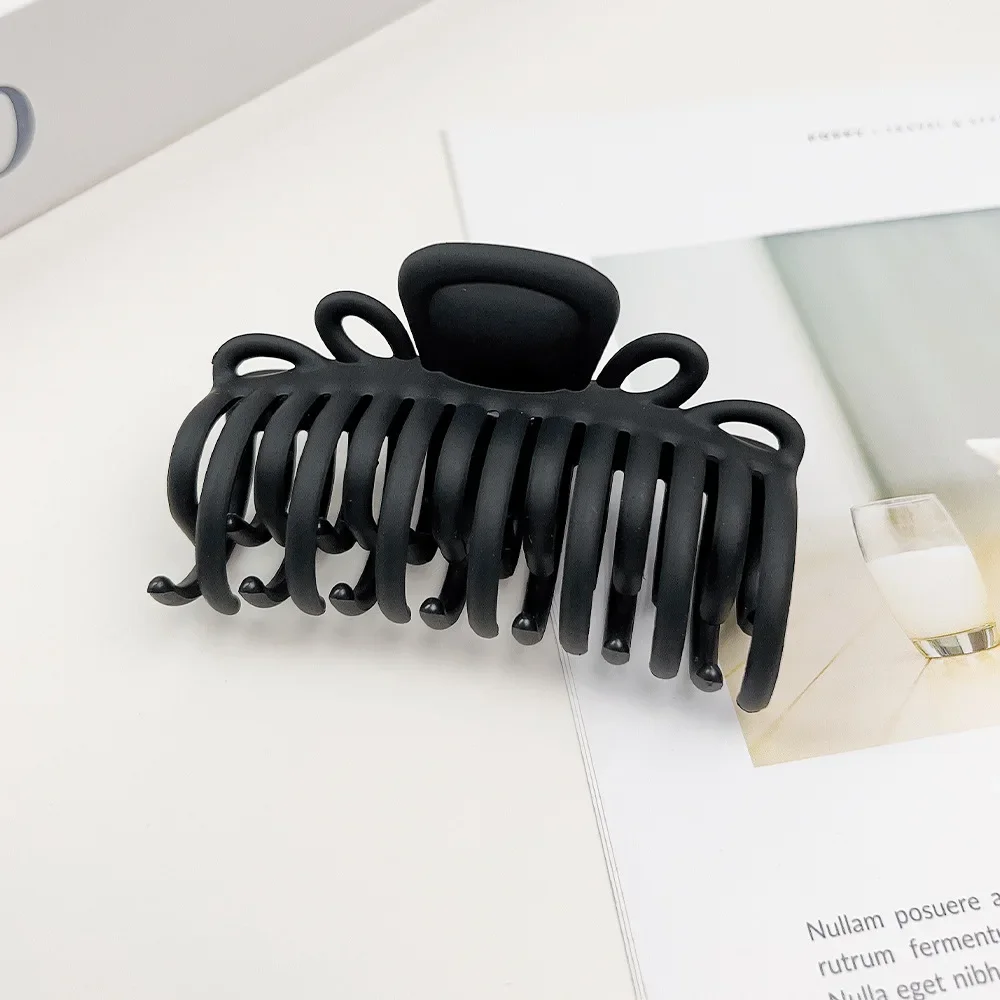 

Clips Headwear for Women Girls Hair Accessories Korean Style Black Large Hair Claws Elegant Acrylic Hairpins Barrette Crab Hair