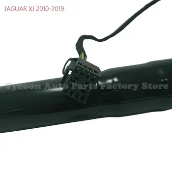 10 best sales Jaguar XF 2010 - №7