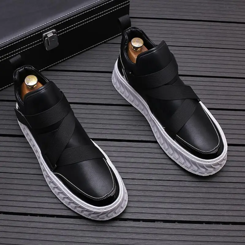 High top shoes men\'s spring burst small white shoes Korean version of fashion sports casual board shoes soft soled boots A6