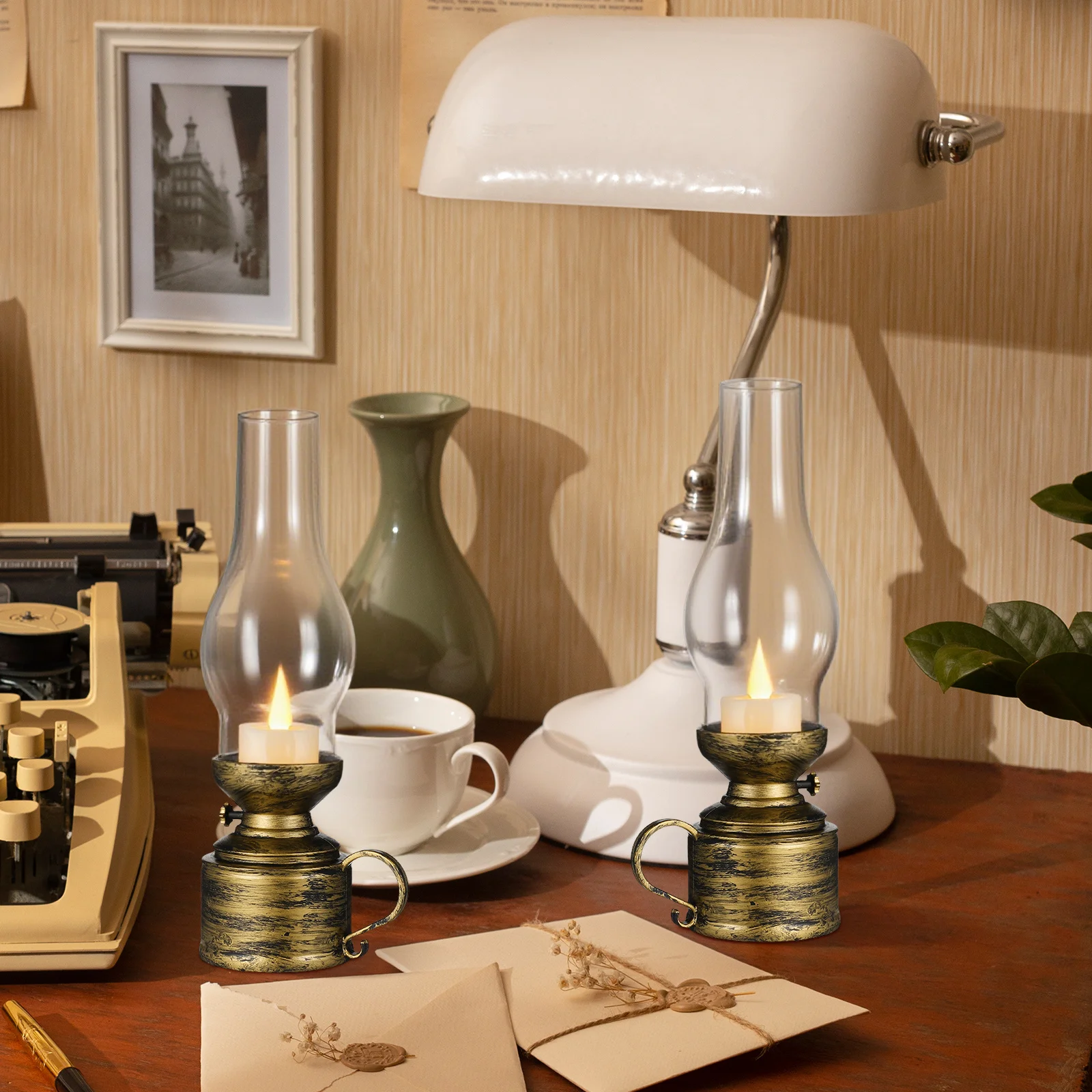 Levemolo 2pcs Vintage LED Lamp Retro Electronic Camping Party Decor Adornment Model