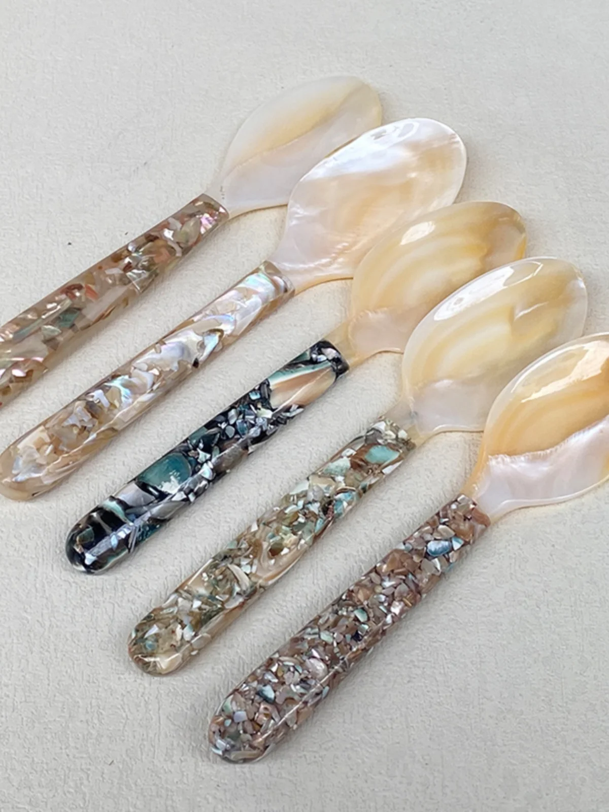 Natural Shell Spoon for Kitchen, Pearl Shell, Moonlight Snail, Commercial Western Spoon, Simple Household Exquisite Tableware