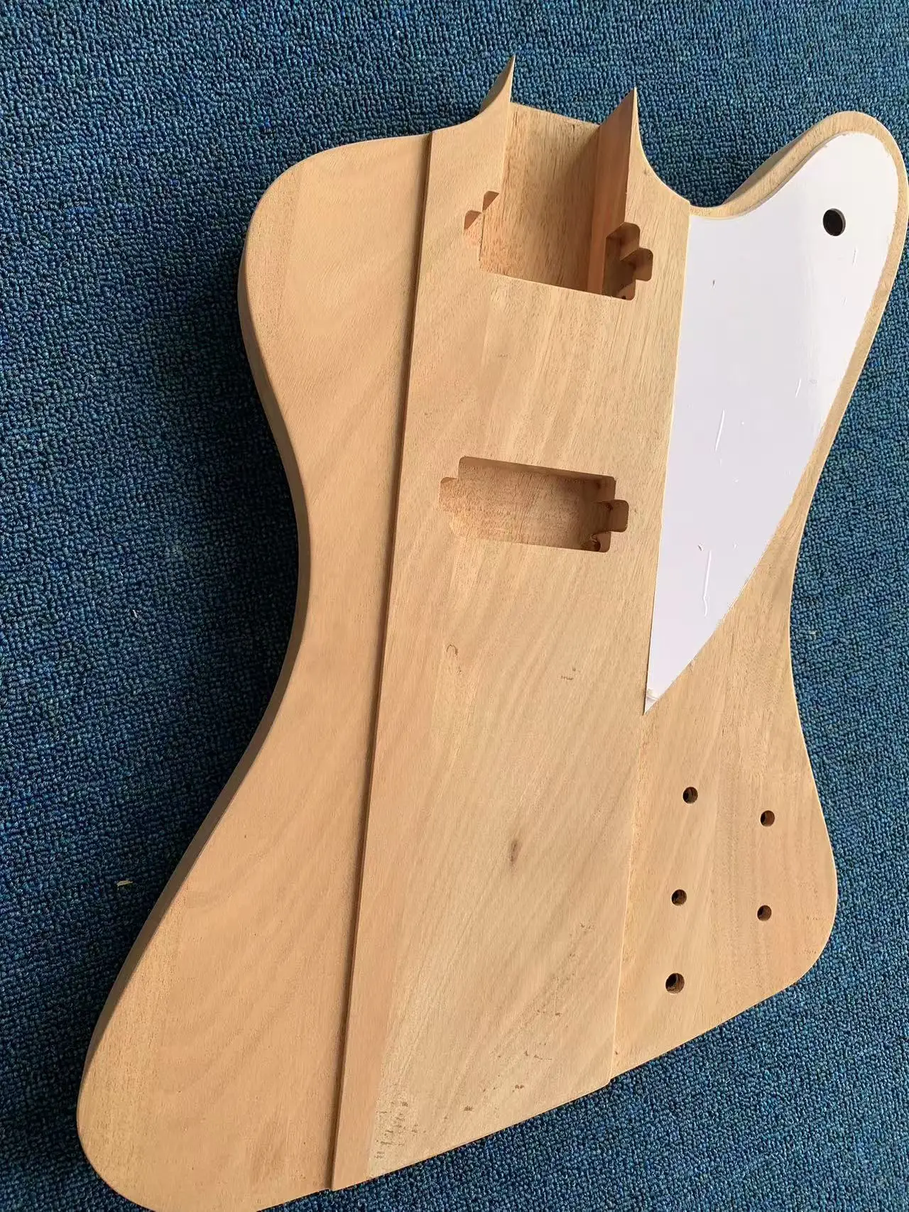 مجموعات الغيتار الكهربائي Firebird DIY
