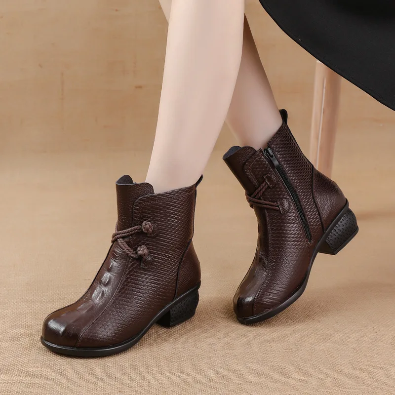 Xiuteng 2023 New Low Heel  Boots  Casual Fashion Genuine Leather Women\'s Boots Warm and Comfortable