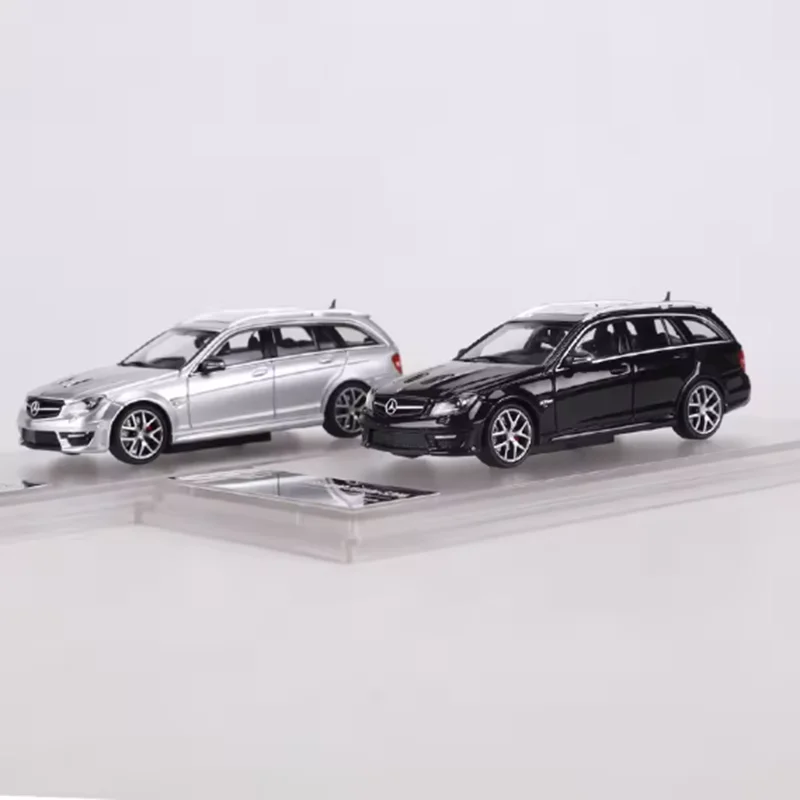 โมเดลรถยนต์ KING MODEL ขนาด 1:64 รุ่น C63 AM6 Estate S204 ทำจากโลหะผสม สำหรับสะสม ตกแต่ง ของขวัญวันหยุด ของเล่น ของที่ระลึก