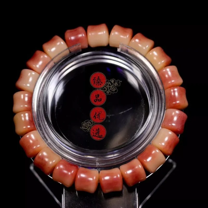 

Мужской браслет в старинном стиле с бусинами и костяными элементами, ручная работа