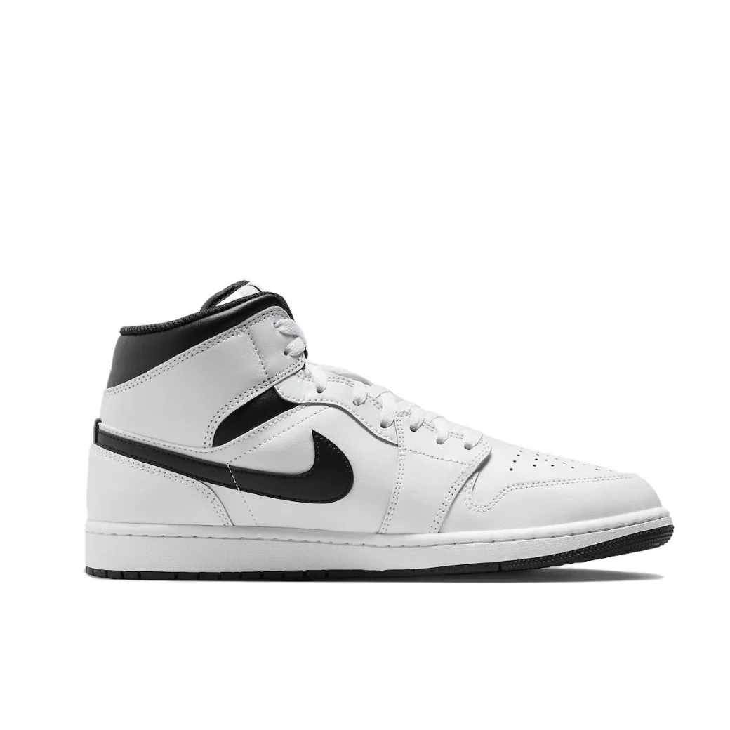 Nike Air Jordan 1 Mid Men's board Shoes Support Comfort Casual Shoes Winter Cushioned and lightweight breathable  Black&White