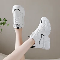 Baskets compensées à plateforme épaisse pour femmes, à lacets, avec talon invisible, antidérapantes, tendance, décontractées, pour la marche quotidienne, style "dad shoes". 6