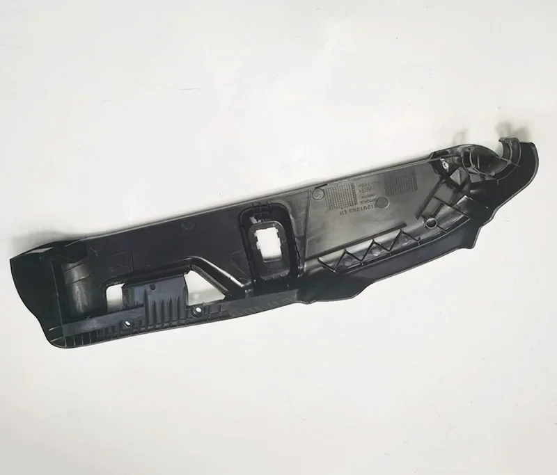 الجبهة اليسرى اليمنى مقعد الجانب لوحة غطاء الكسوة لفولفو XC90 MK1 2007-2016 39866788 39866792