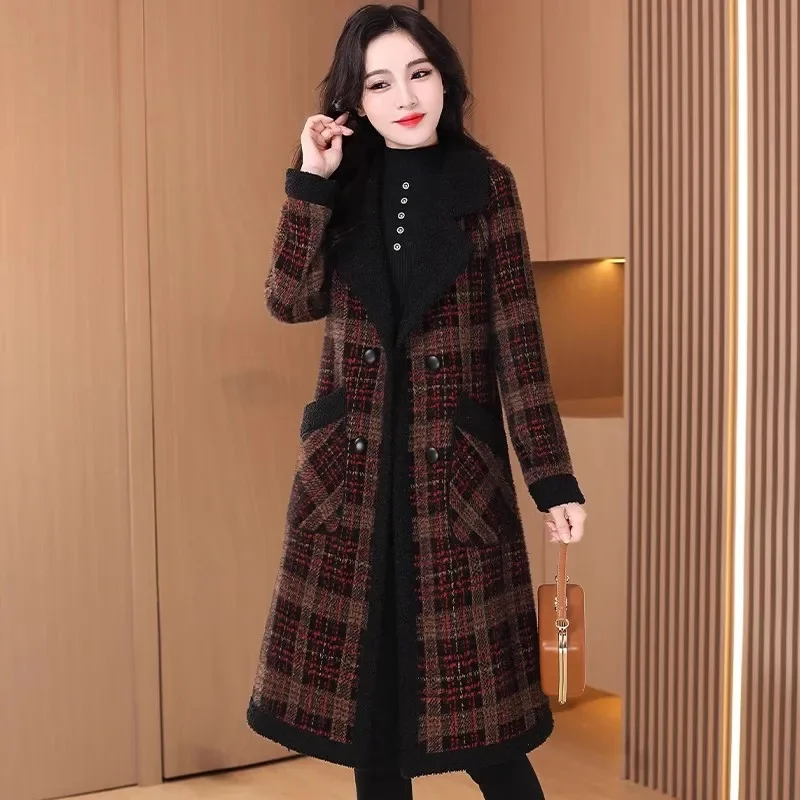 

Fashion Women Woolen Coat Autumn Winter Long Thicken Fleece Jacket Middle Aged Female Add Velvet Warm Plaid Wool Overcoat 4XL