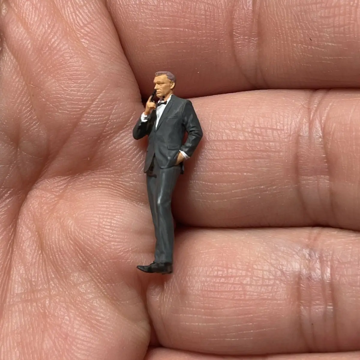 1/64 Hars Beeldje Bond Girl Model Auto Scène Rekwisieten