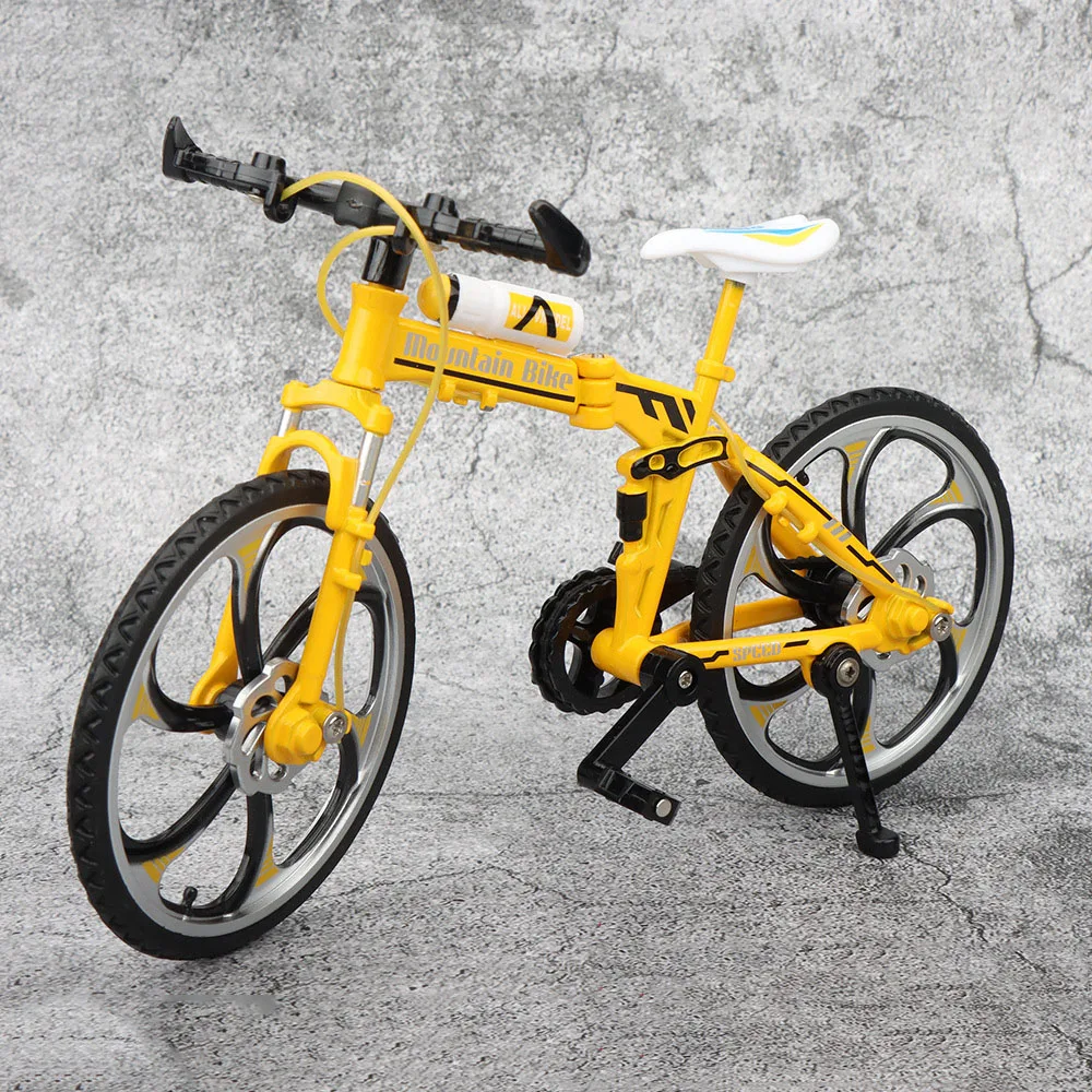 1:8 Bicycles Models Cars Alloy Diecast Toy Rubber Tires Foldable Body Mountain Bike Wheels Can Rotate Bicycle Boys Perfect Gifts